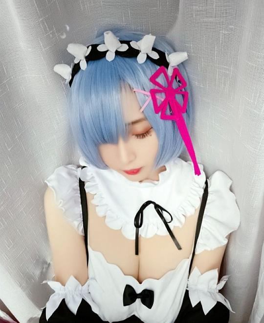 younggir��һ��young�޴�
